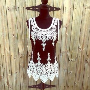 Juliette Black & White Sleeveless Sequin Top